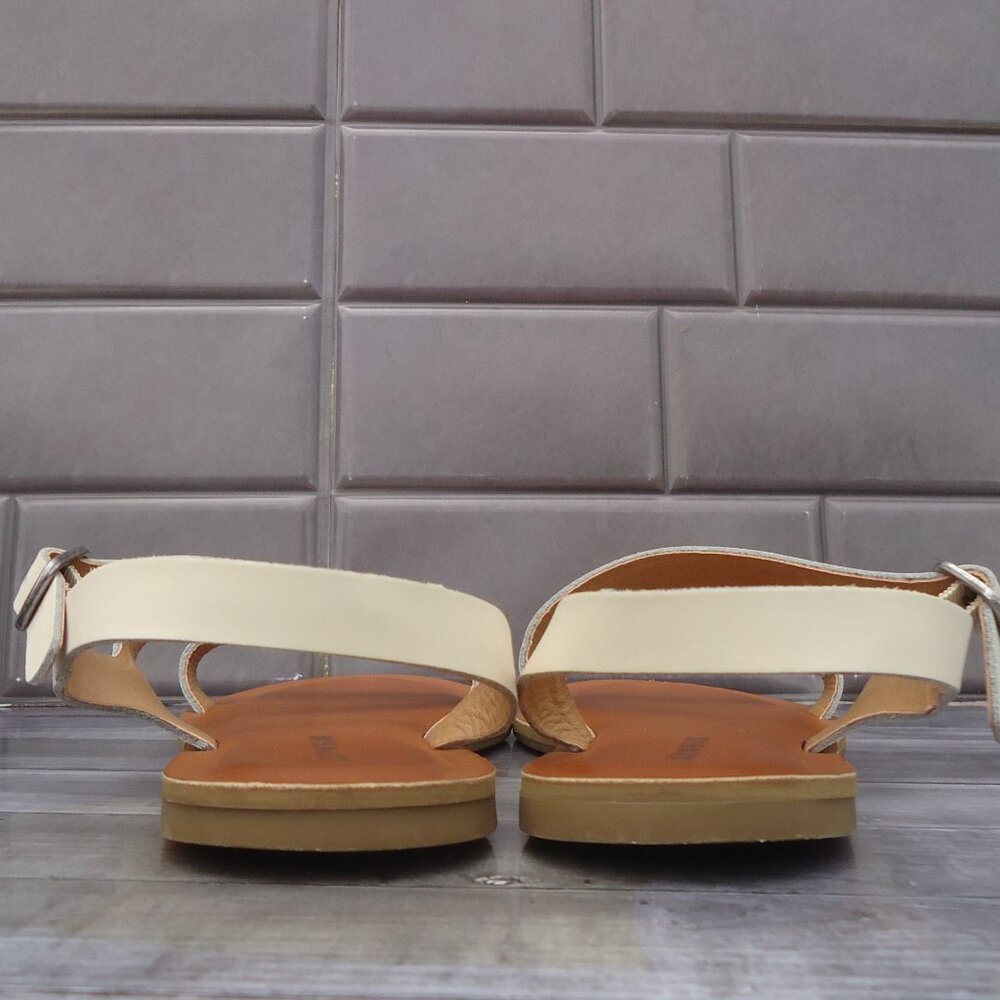 SIZE 8. LUCKY BRAND leather strappy sandals. - Picture 5 of 16